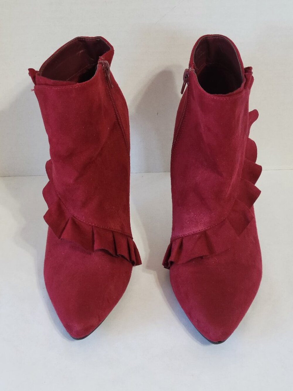 Journee Collection Cress Maroon Suede Ruffle Ankle Booties Size 8-1/2